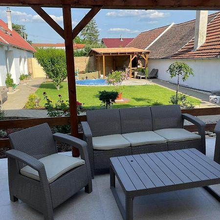Apartmány u Pálavy Přítluky Esterno foto